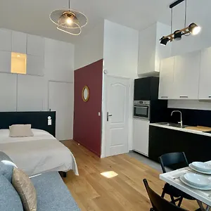 https://apartment-aboukir-2.fr-paris.fr