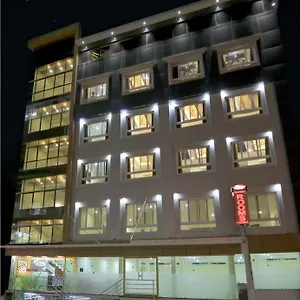 https://kenz-residency.kerala-hotels.net